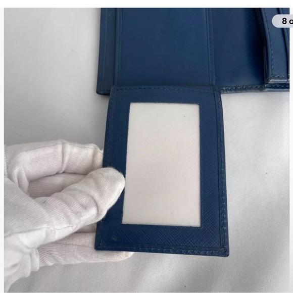 AUTHENTIC SALVATORE FERRAGAMO NAVY BLUE Long Wallet W/Gold Hardware. - Picture 7 of 16